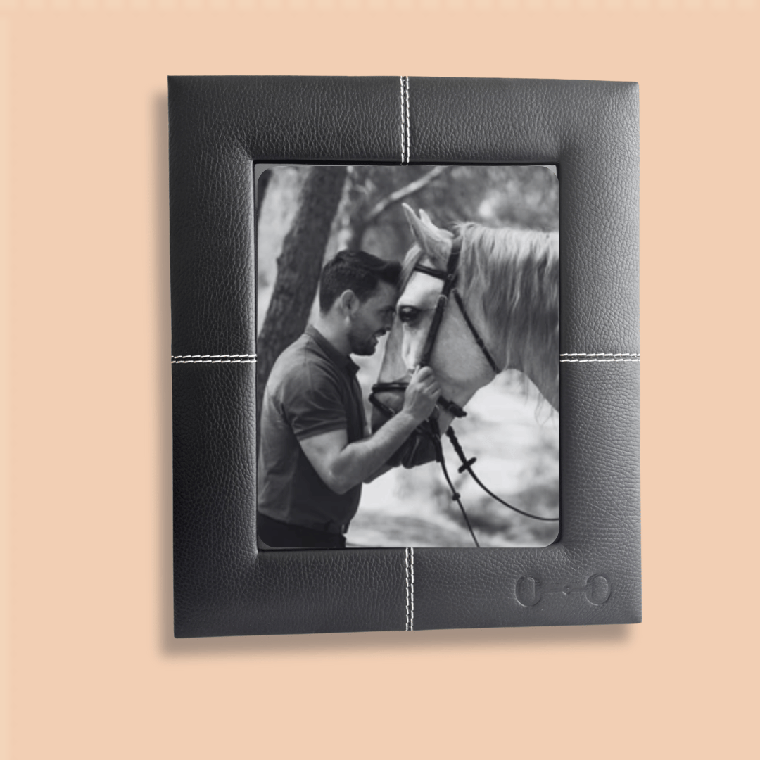 Marco grande Stitches