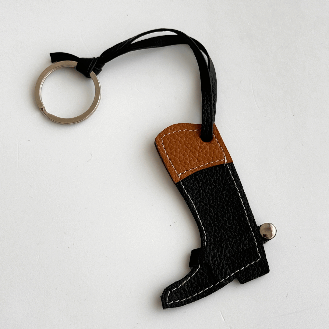 Boot keychain