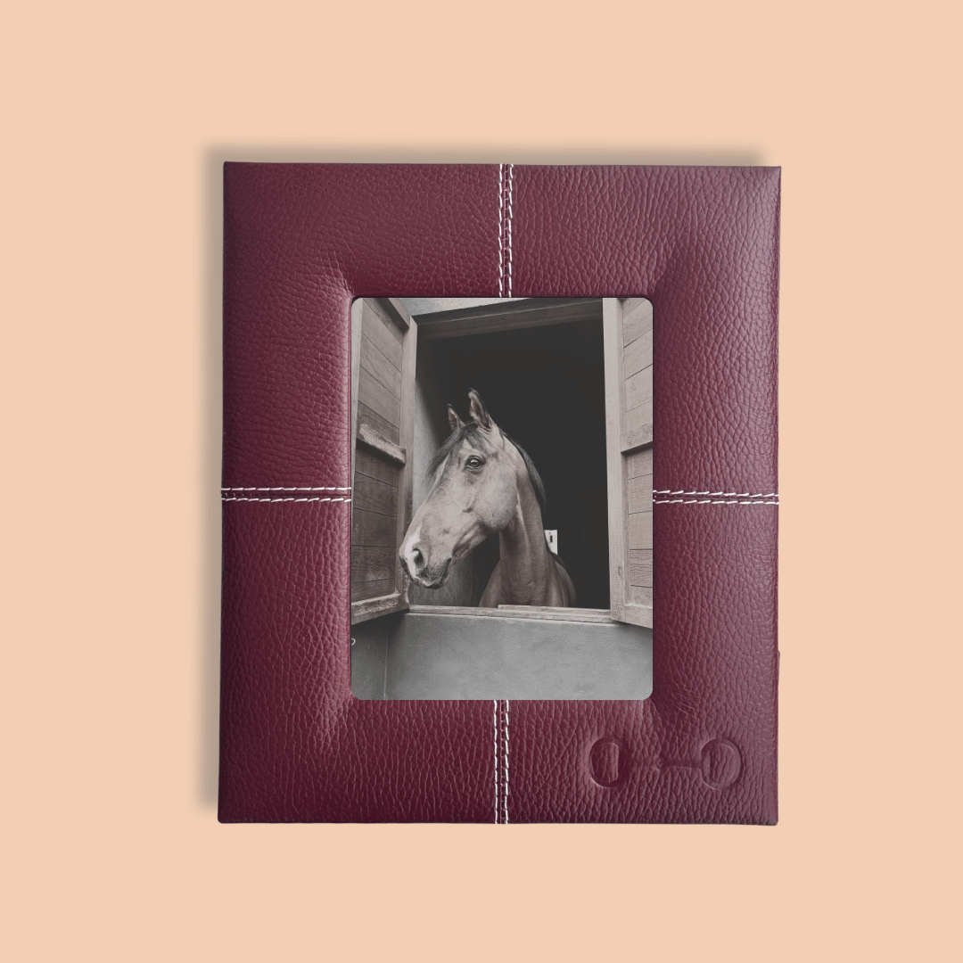 Stitches photo frame - Medium