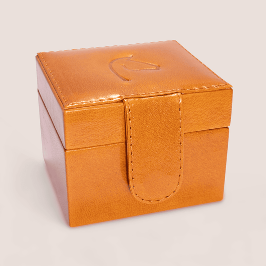 Cajas de piel con diseño ecuestre