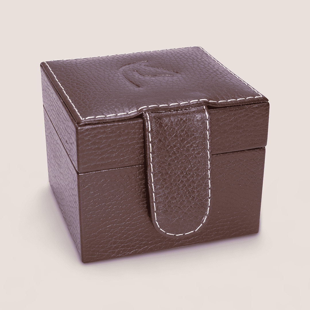 Cajas de piel con diseño ecuestre
