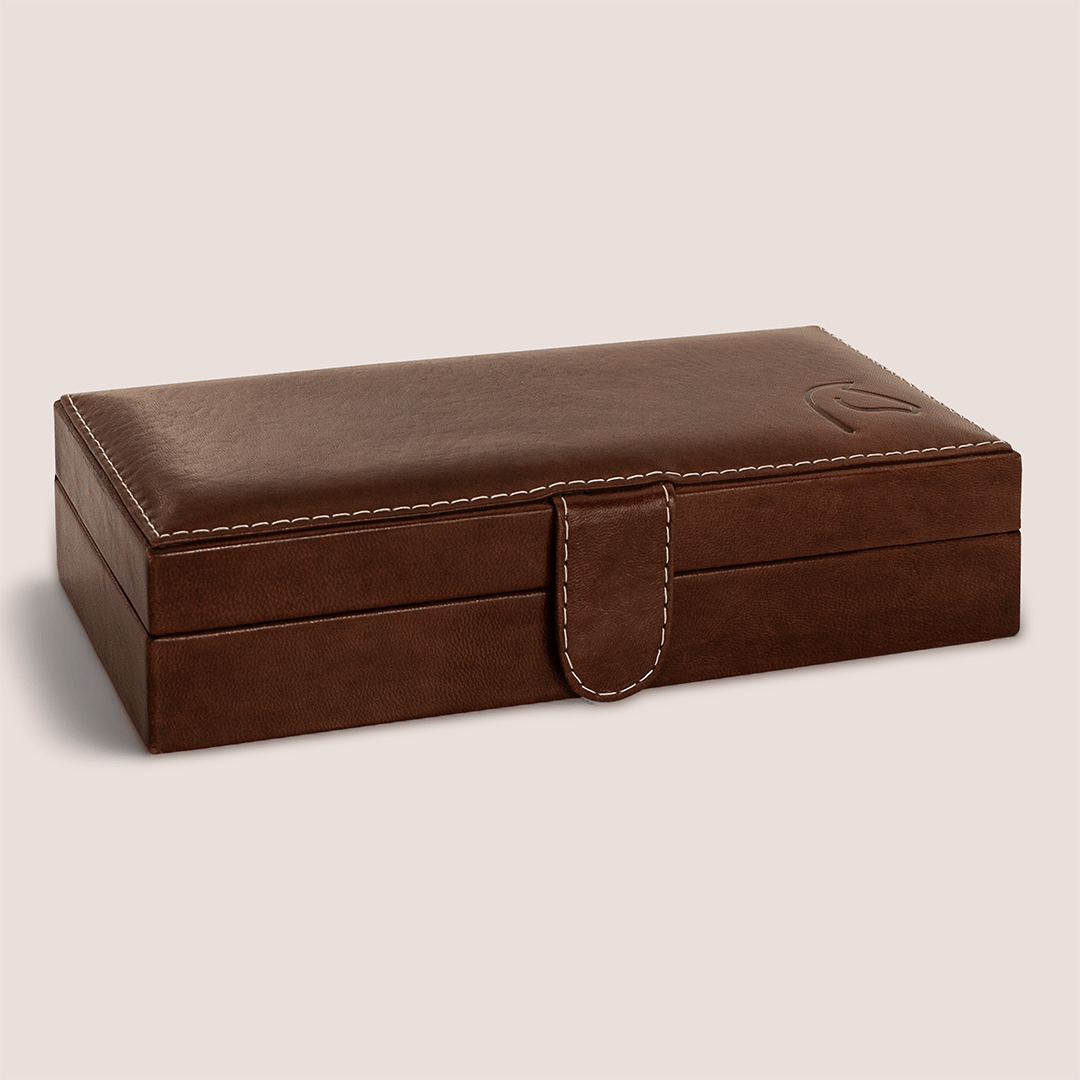 Cajas de piel con diseño ecuestre