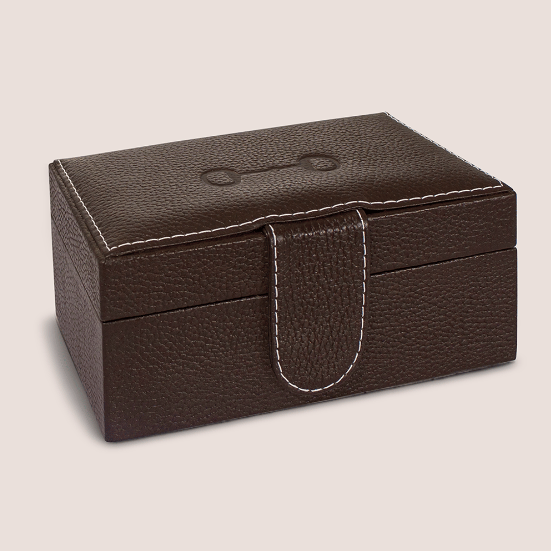 Cajas de piel con diseño ecuestre