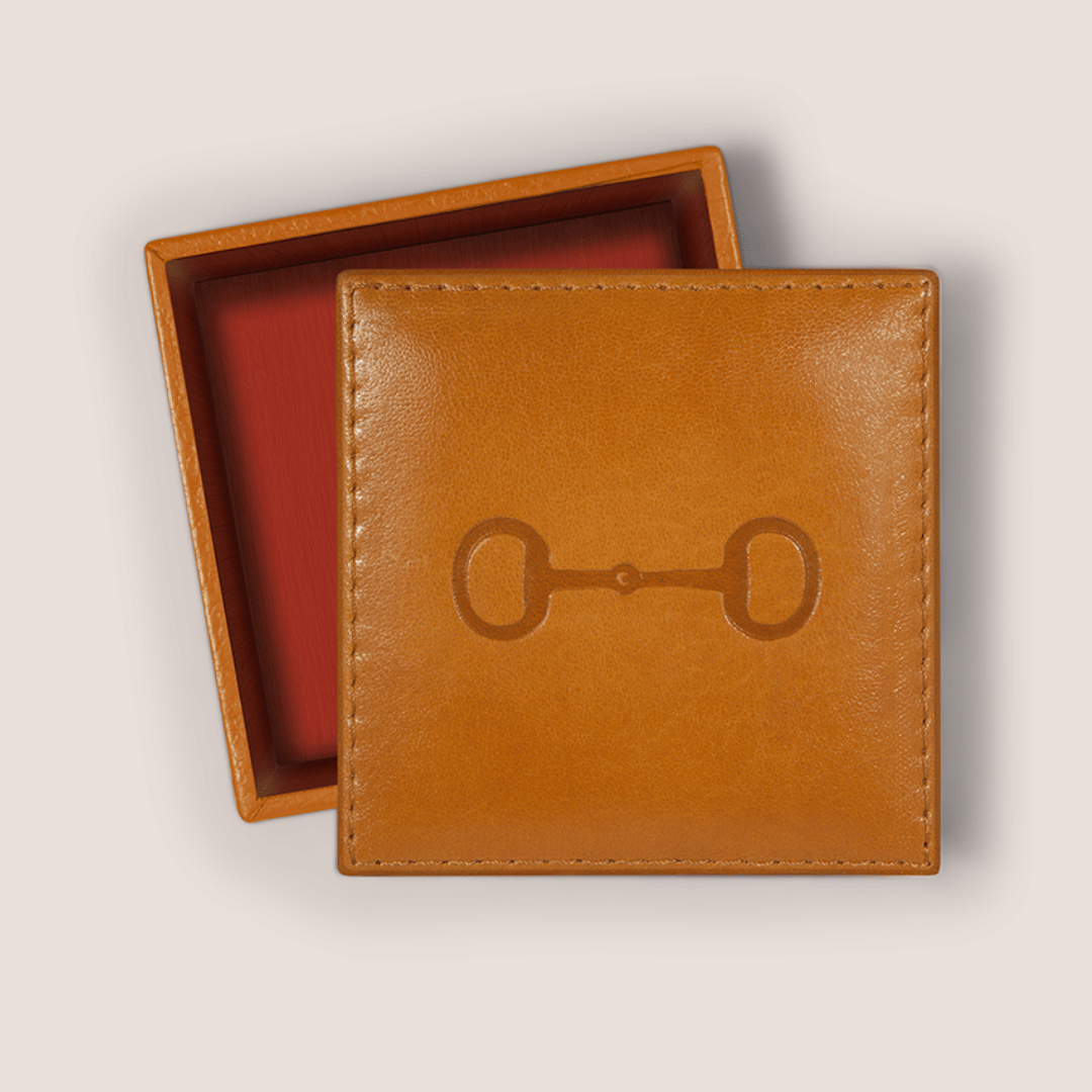 Cajas de piel con diseño ecuestre