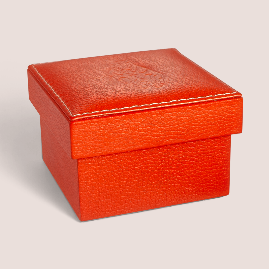Cajas de piel con diseño ecuestre