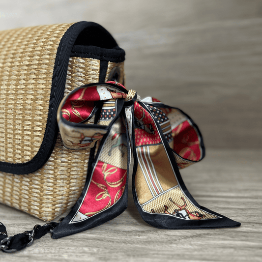 Cinta tipo mascada con diseño ecuestre