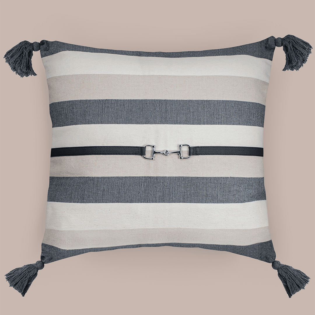 Cojin Adela hecho de algodón y piel