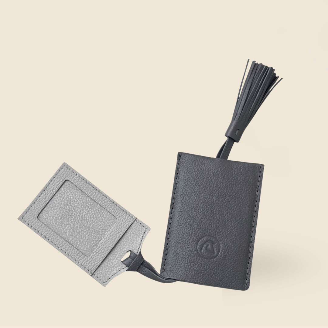 Accesorios de piel ecuestres para viaje