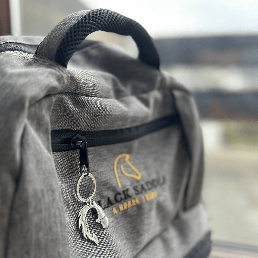 Llavero ecuestre metálico 