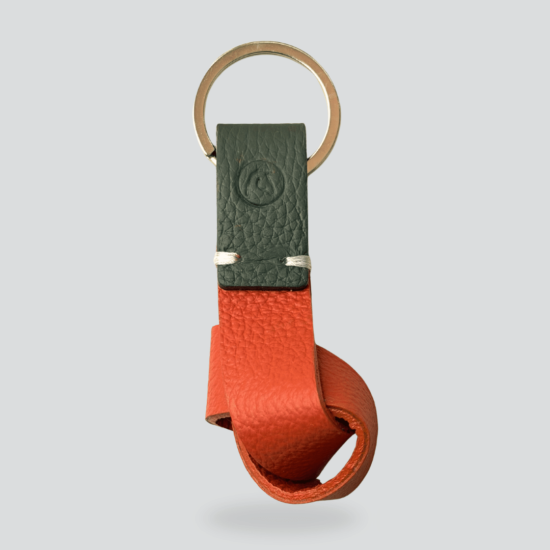 Llaveros de piel con diseño ecuestre