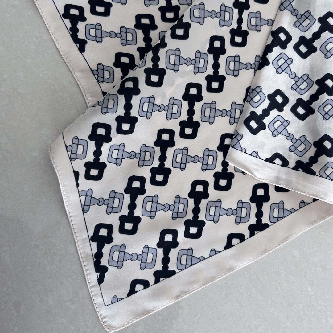Mascadas de diseño ecuestre