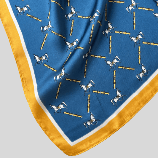Mascada diseño ecuestre