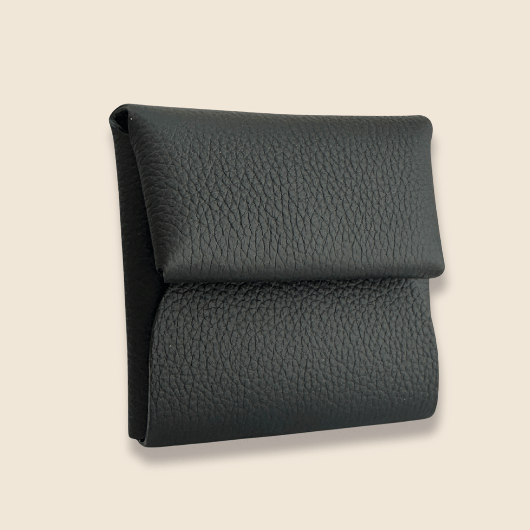 Logo grabado Black Saddle