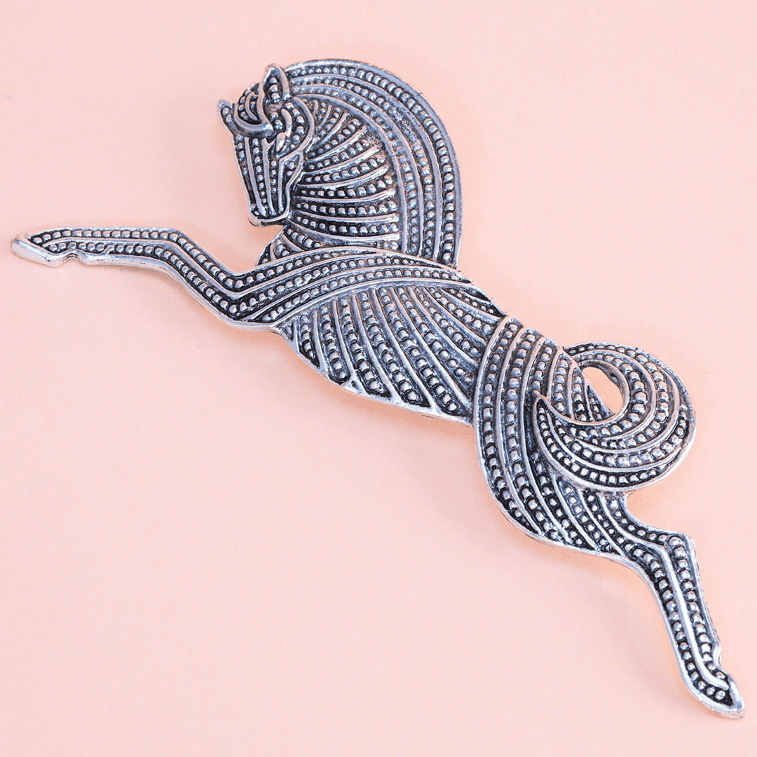 Dawn brooch