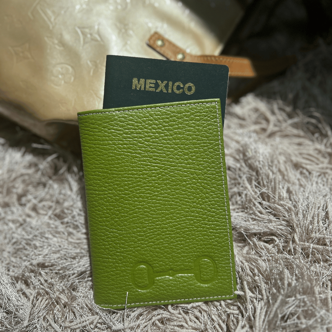 Portapasaportes de piel diseño ecuestre