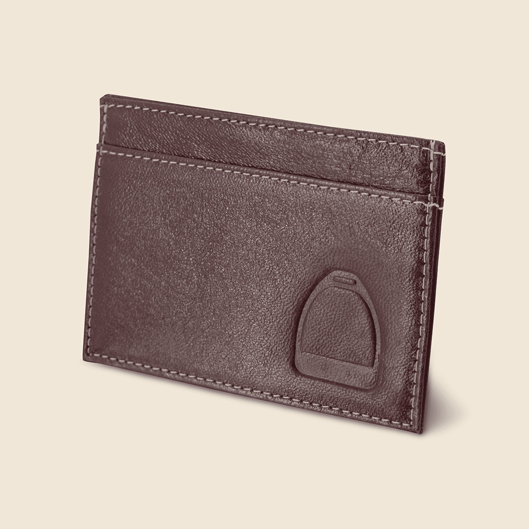Tarjetero de piel